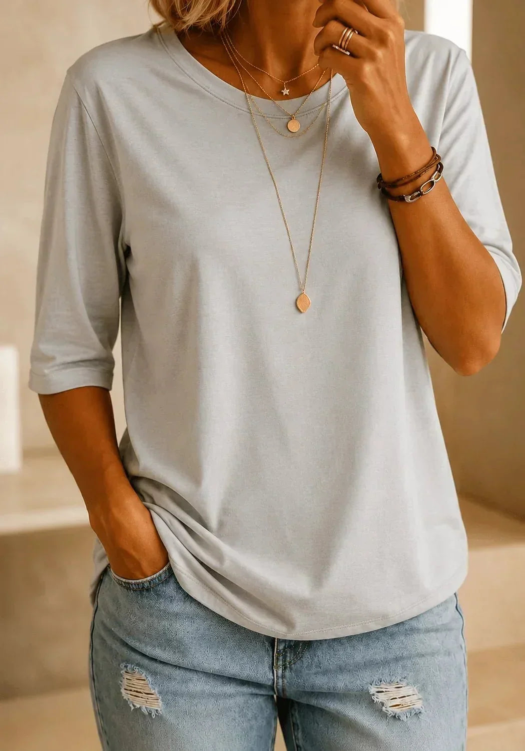 Elena™ | T-shirt Essencial de Gola Redonda