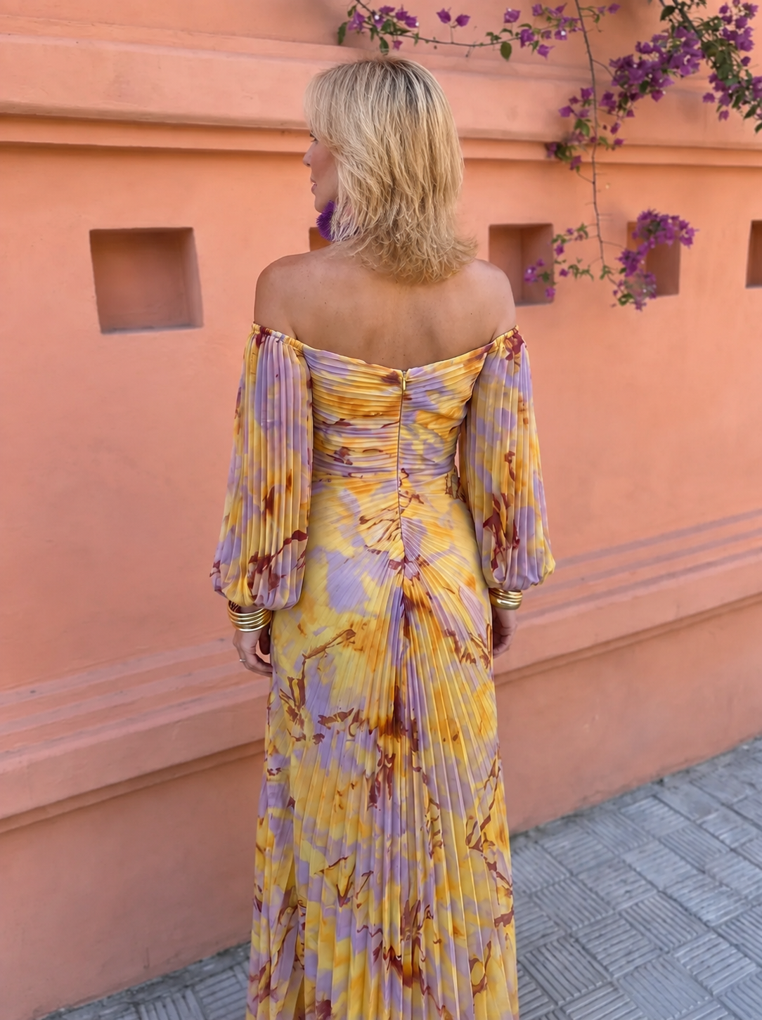 Greta™ | Vestido Comprido Floral com Decote Pronunciado