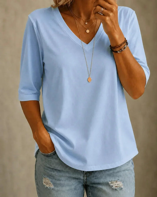 Serena™ | T-shirt Clássica com Decote em V