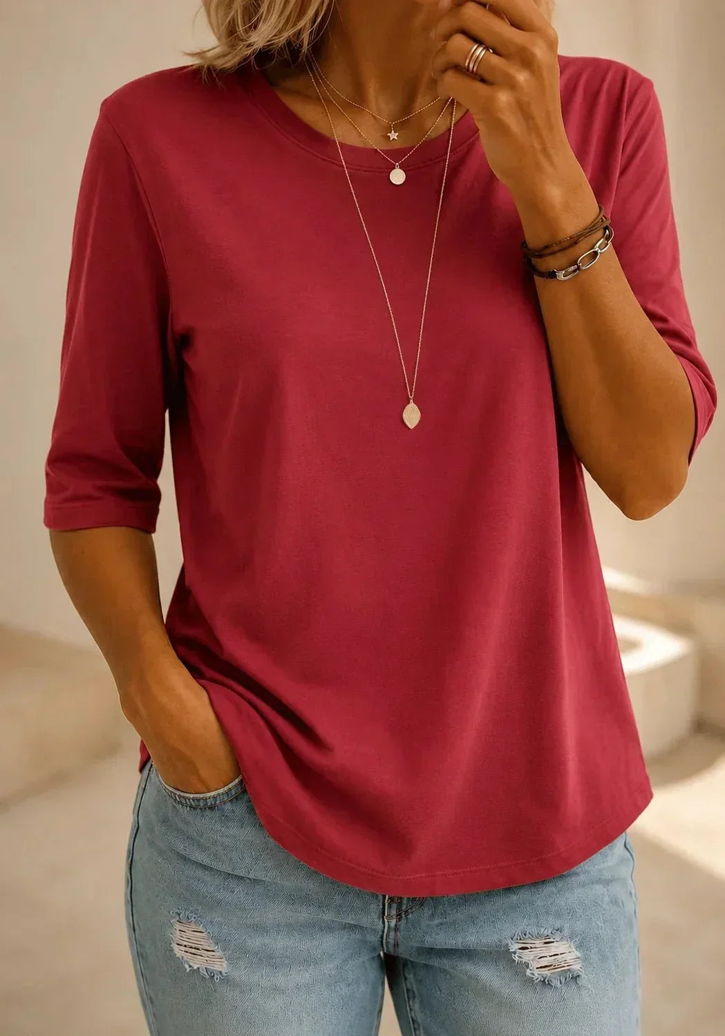 Vivienne™ | T-shirt Essencial de Gola Redonda