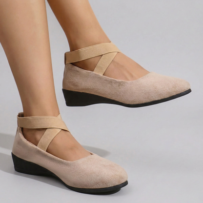 Madeleine™ | Sapatos de Cunha Fechados e Confortáveis