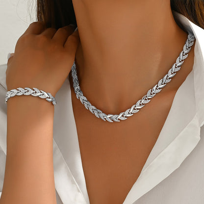 Claudine™ | Pendente e pulseira em forma de cauda de peixe, feitos à mão