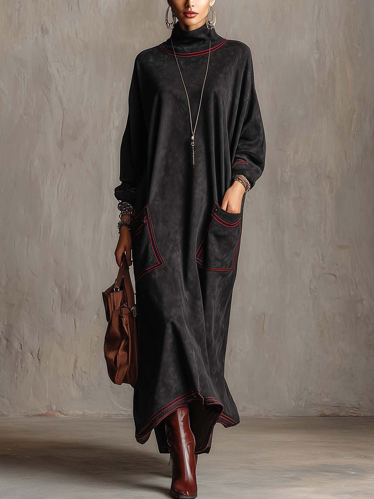 Estela™ | Vestido Comprido Efeito Camurça com Pespontos Vermelhos