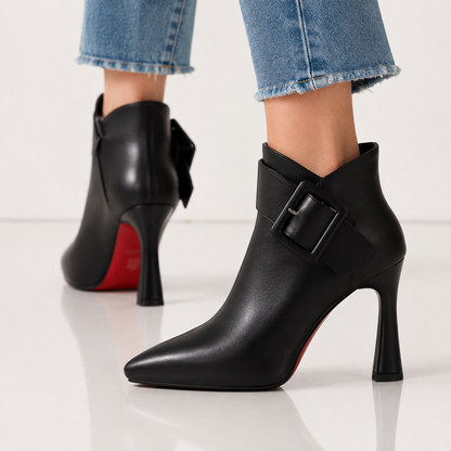 Juliette™ | Botins com fivela