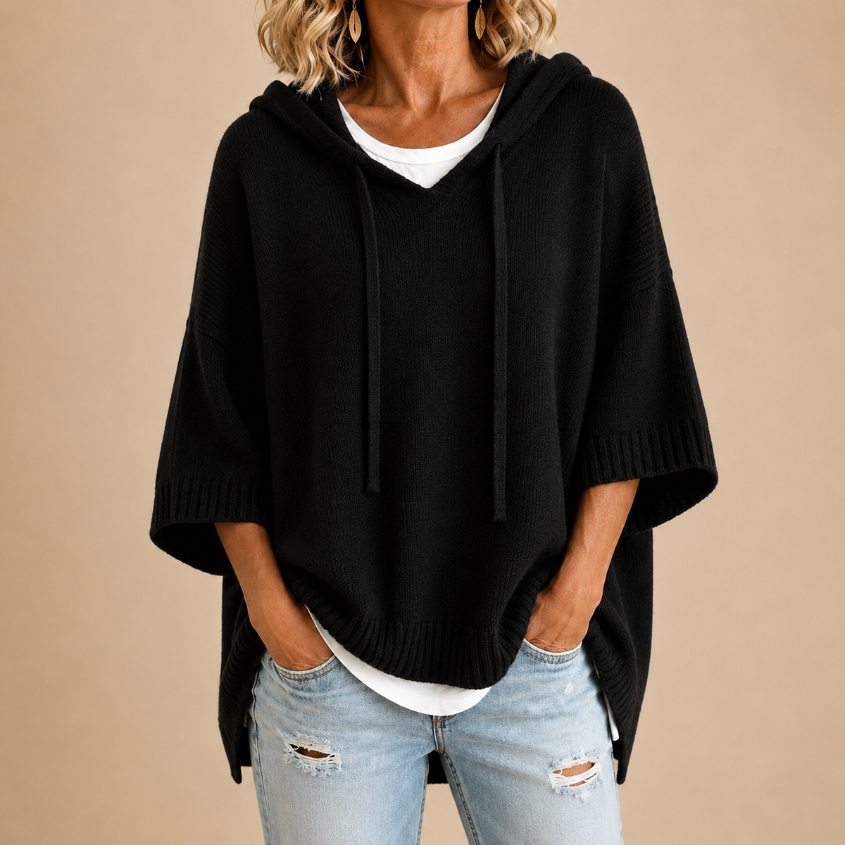 Mirella™ | Poncho de Malha com Capuz e Manga Três Quartos