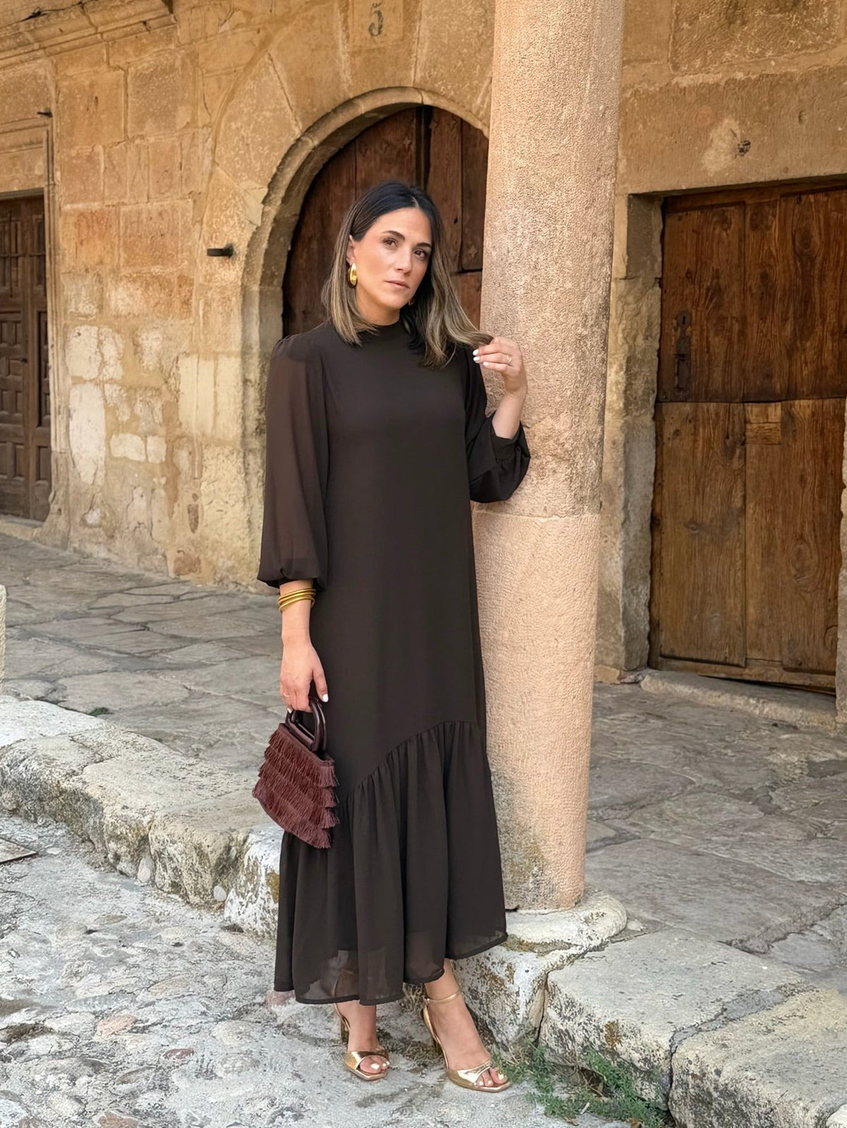 Oriane™ | Vestido em musselina lisa castanha