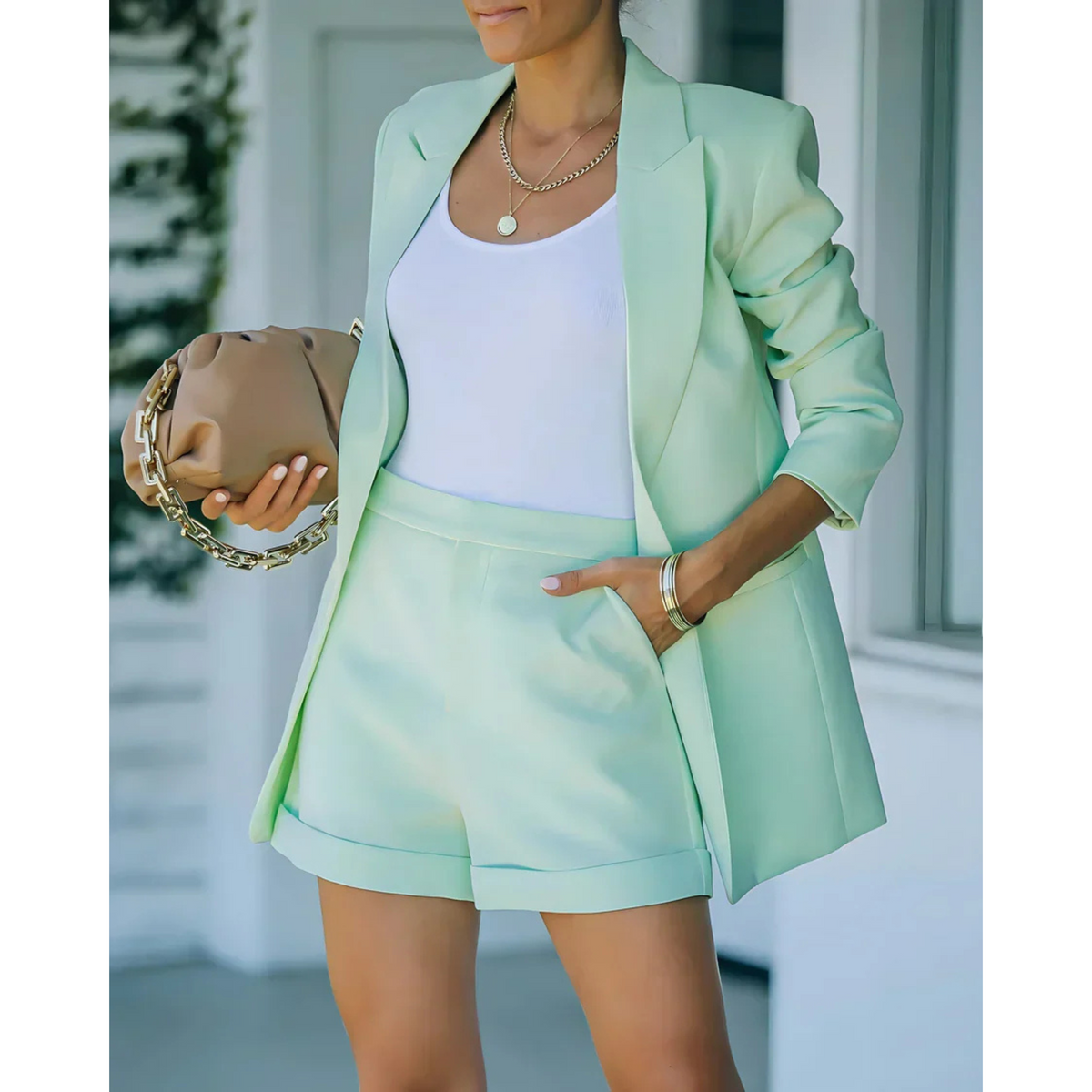 Kalyne™ | Blazer estruturado para mulher | Moderno