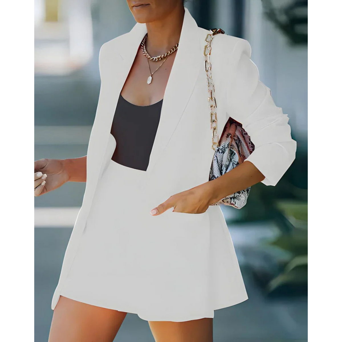 Kalyne™ | Blazer estruturado para mulher | Moderno