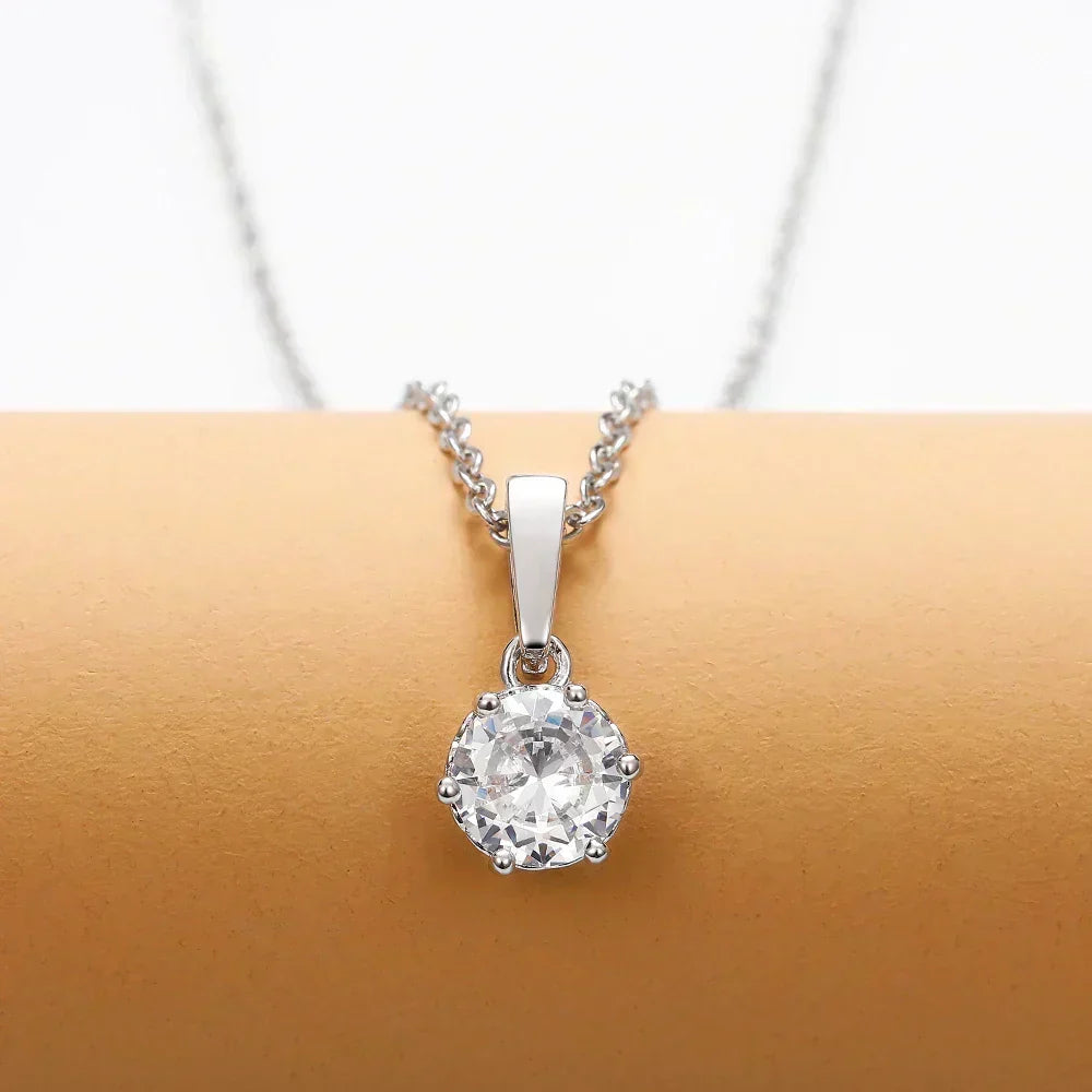 Fleur™ | Colar com Pendente Clássico em Zircónio