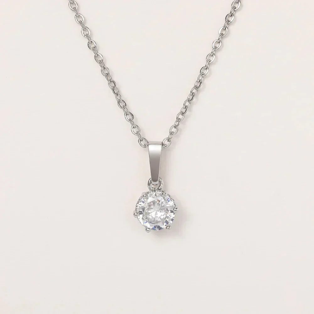 Fleur™ | Colar com Pendente Clássico em Zircónio