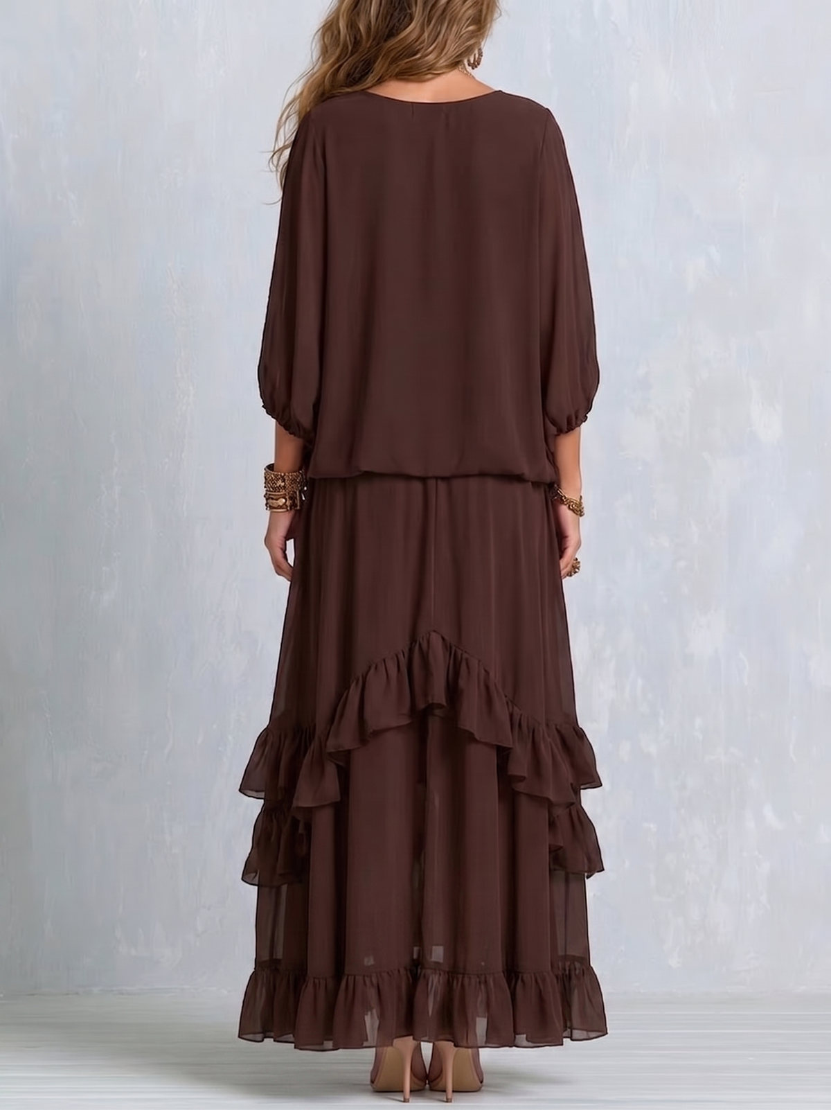 Ondine™ | Conjunto de Top em Chiffon Castanho com Franjas e Saia com Folhos