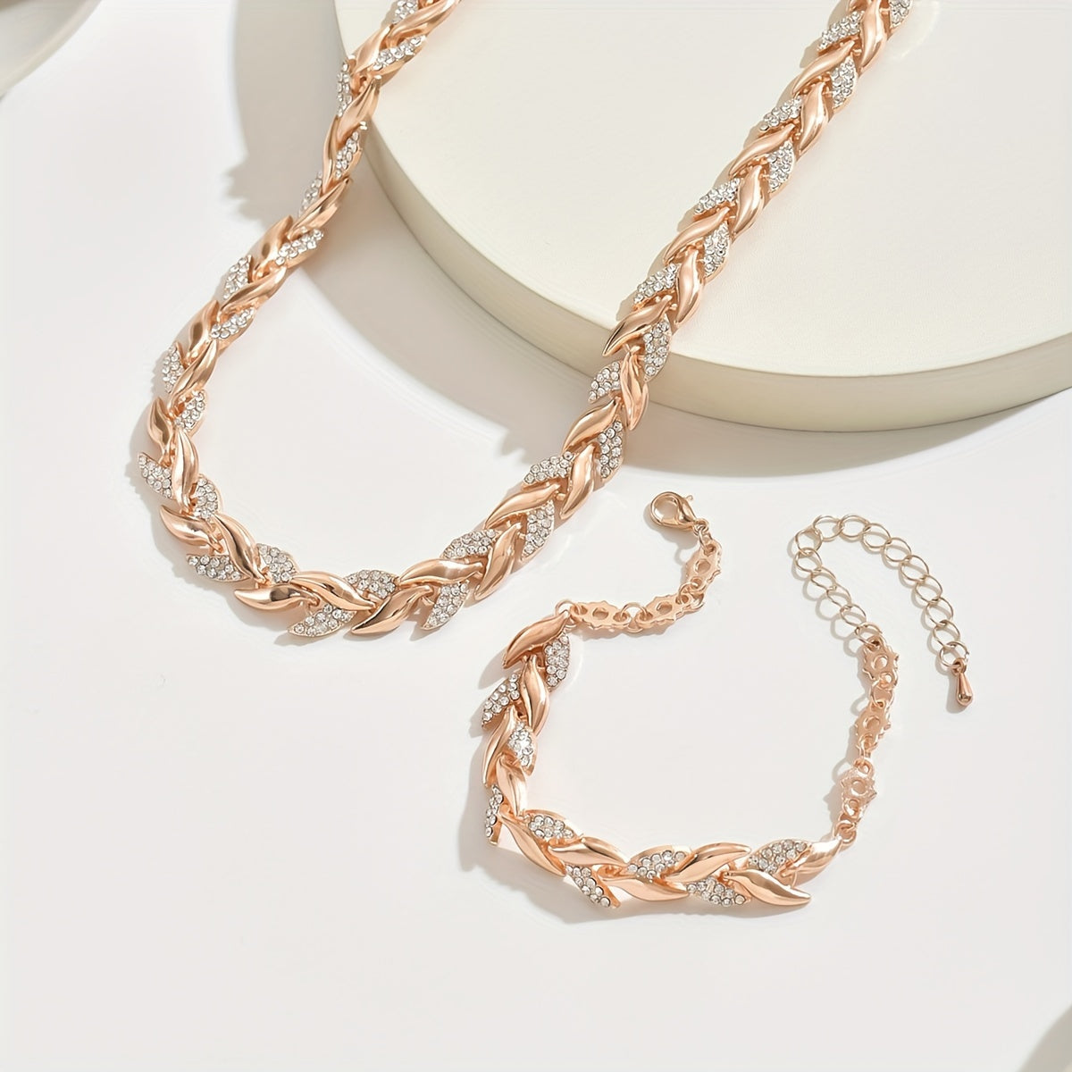 Claudine™ | Pendente e pulseira em forma de cauda de peixe, feitos à mão