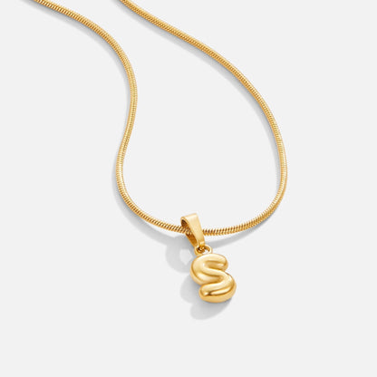 Émilie™ | Colar Letra Bubble Chic