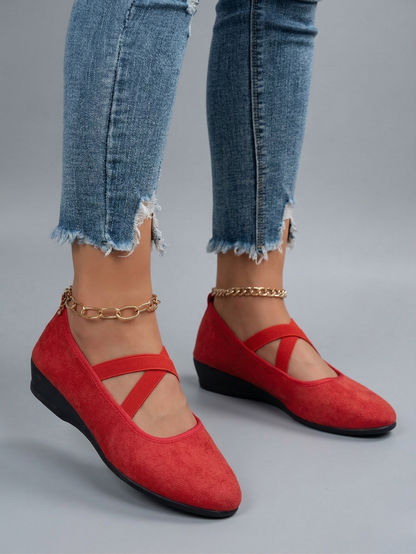 Madeleine™ | Sapatos de Cunha Fechados e Confortáveis