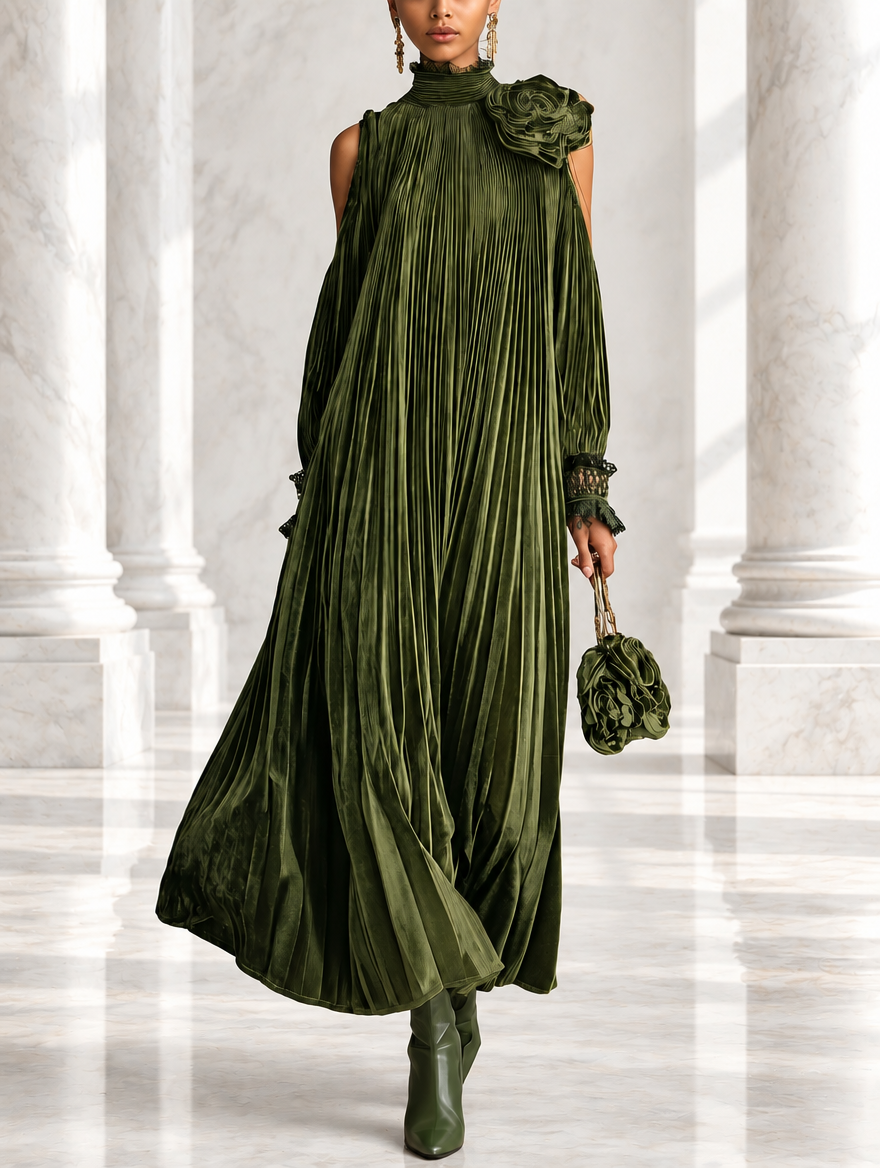 Rosa™ | Vestido Comprido Plissado com Flor no Ombro