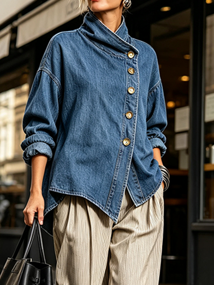 Théodora™ | Camisa Oversize em Ganga com Abotoamento Diagonal, Azul